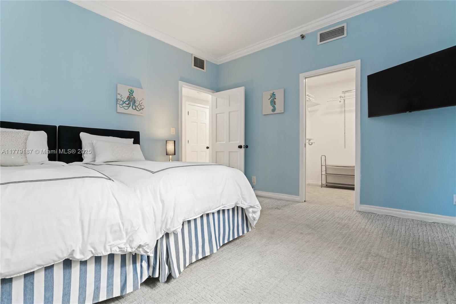 SEASIDE CONDO - Residential Lease