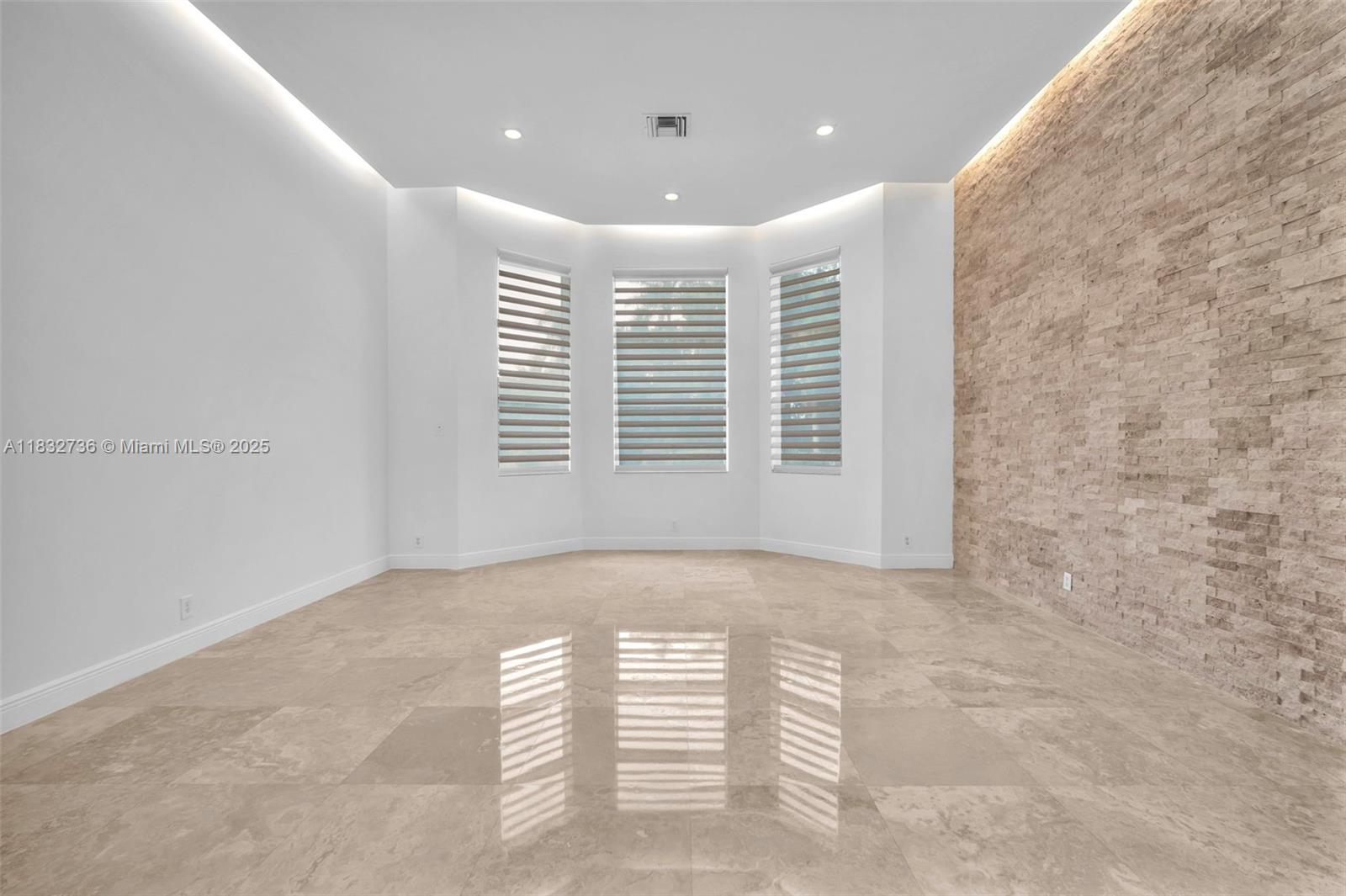 ESTATES OF SWAN LAKE - Residential