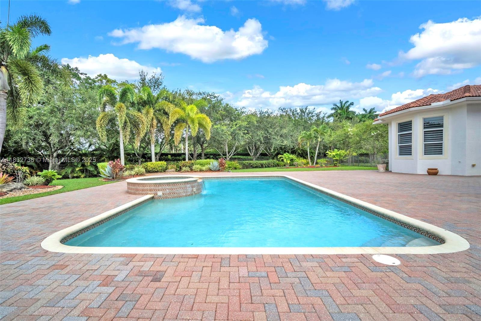 ESTATES OF SWAN LAKE - Residential