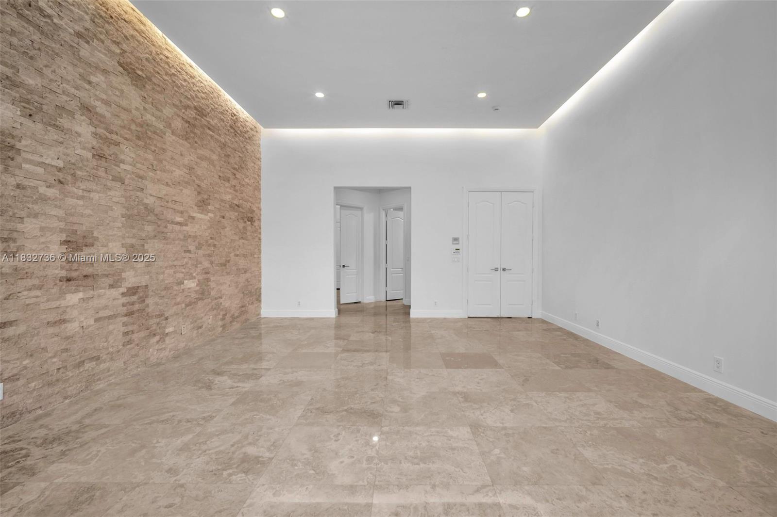 ESTATES OF SWAN LAKE - Residential