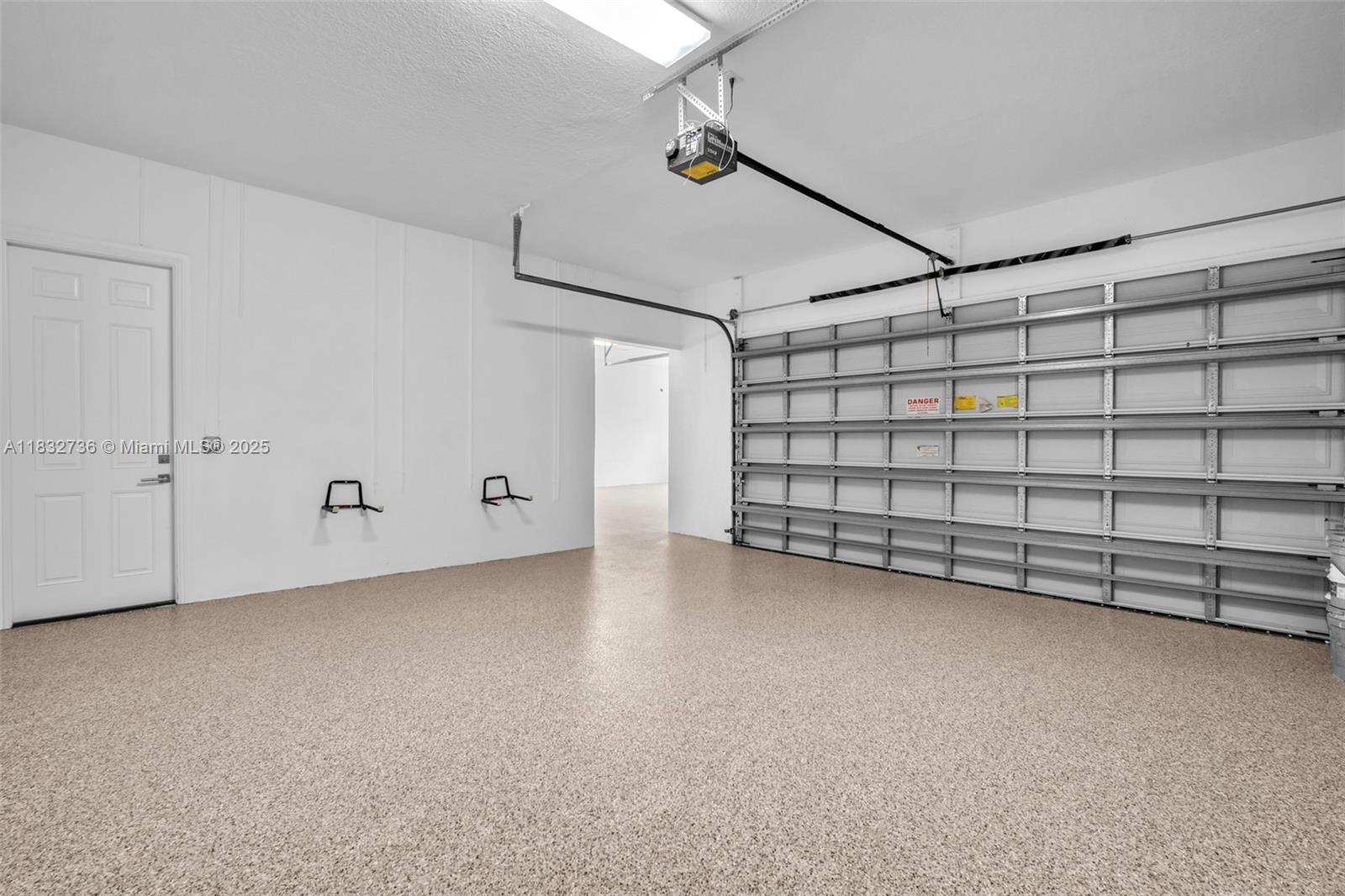 ESTATES OF SWAN LAKE - Residential