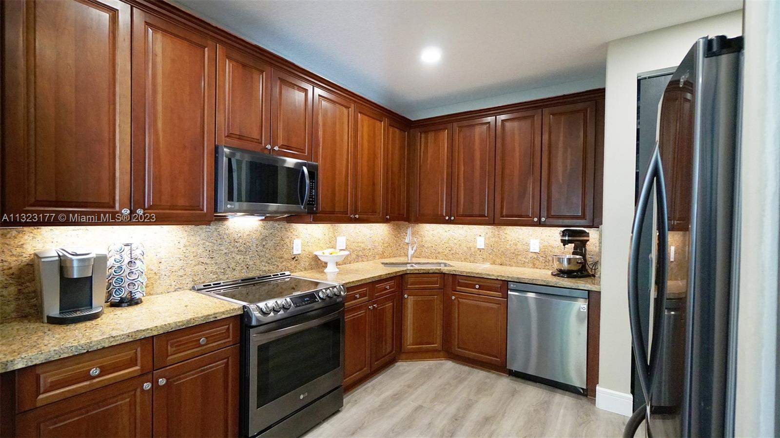 Photo 20 of 56 of 13917 SW 86th Ct townhome
