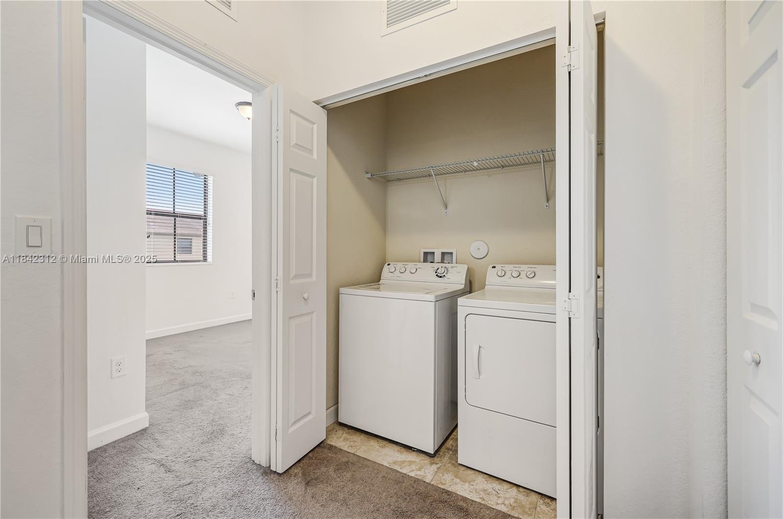 SILVER PALM WEST - Residential