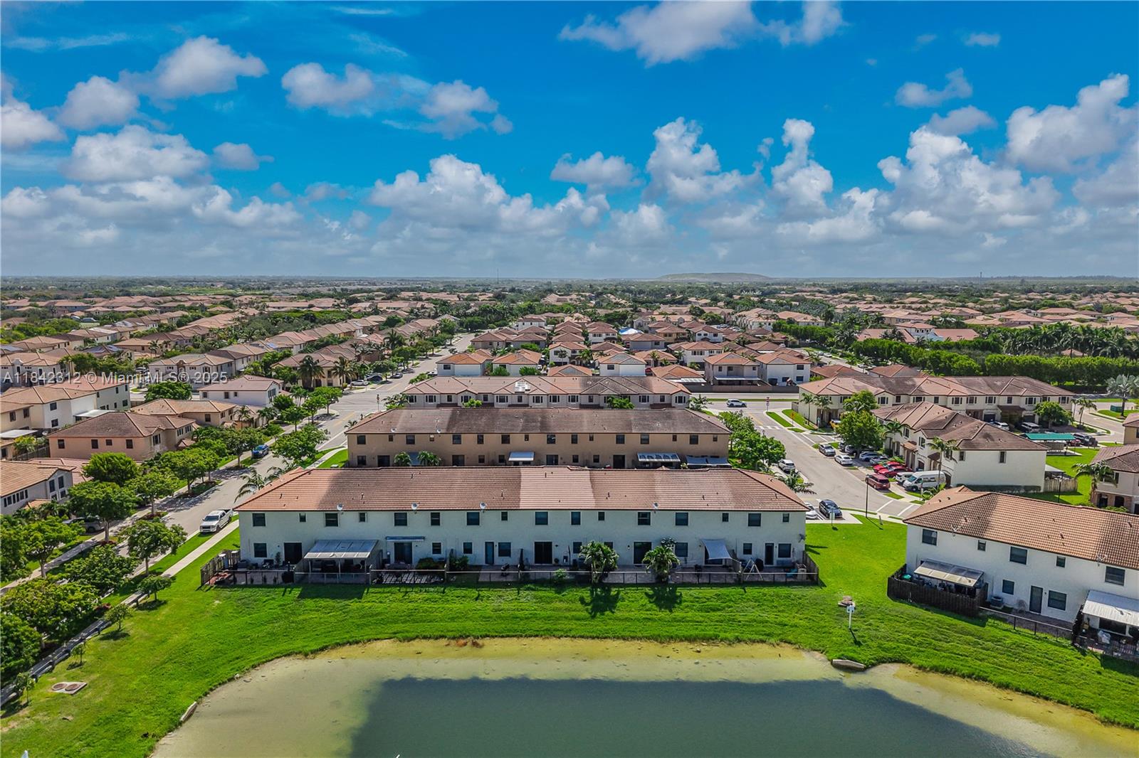 SILVER PALM WEST - Residential