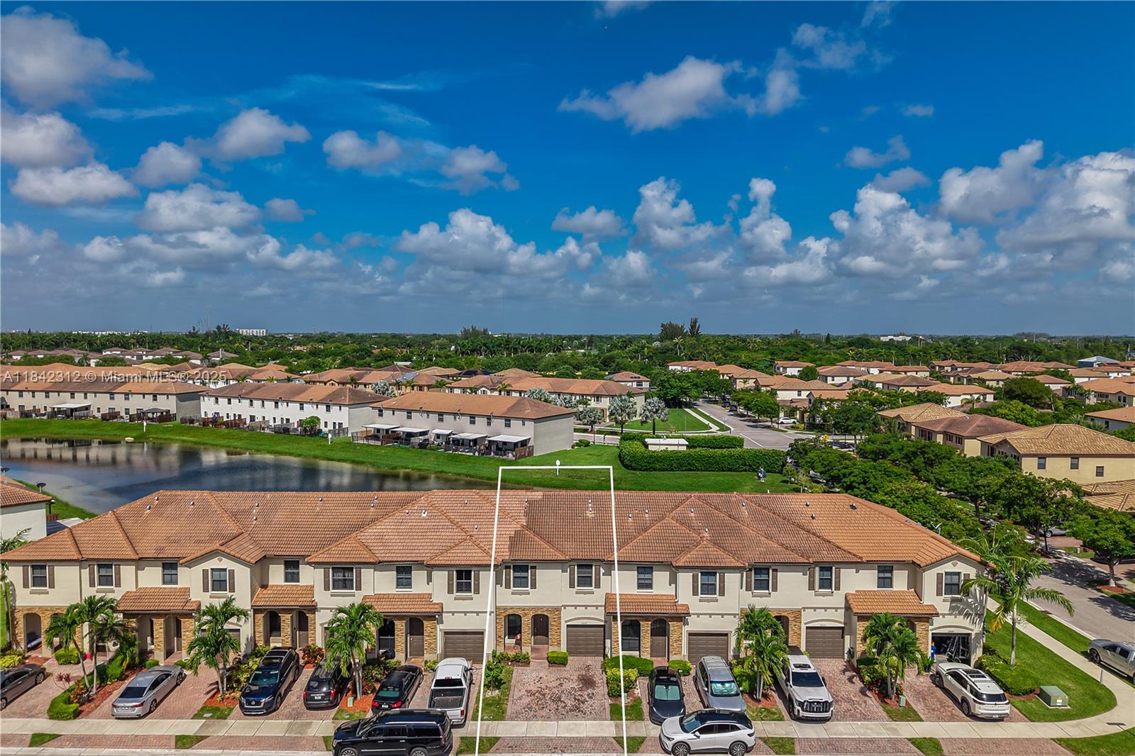 SILVER PALM WEST - Residential