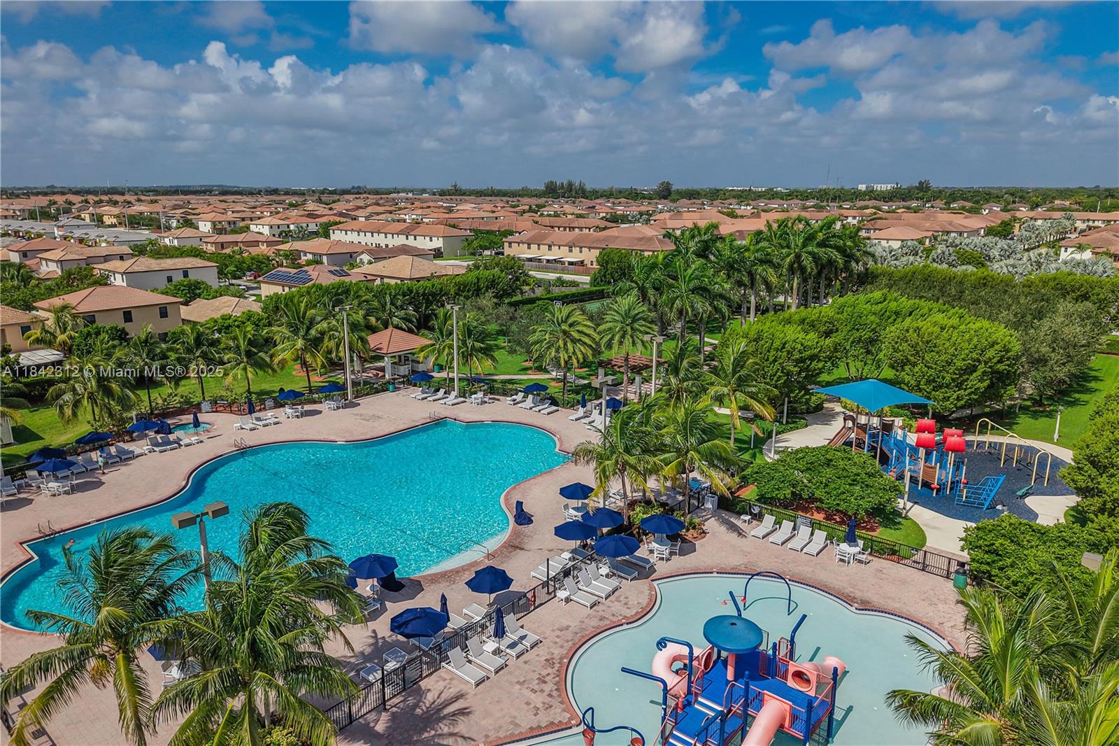 SILVER PALM WEST - Residential