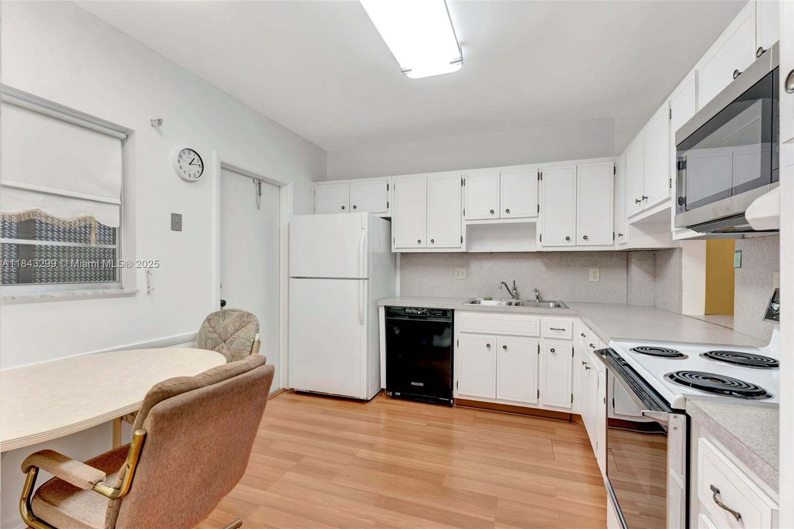 PLANTATION TERRACE CONDO - Residential