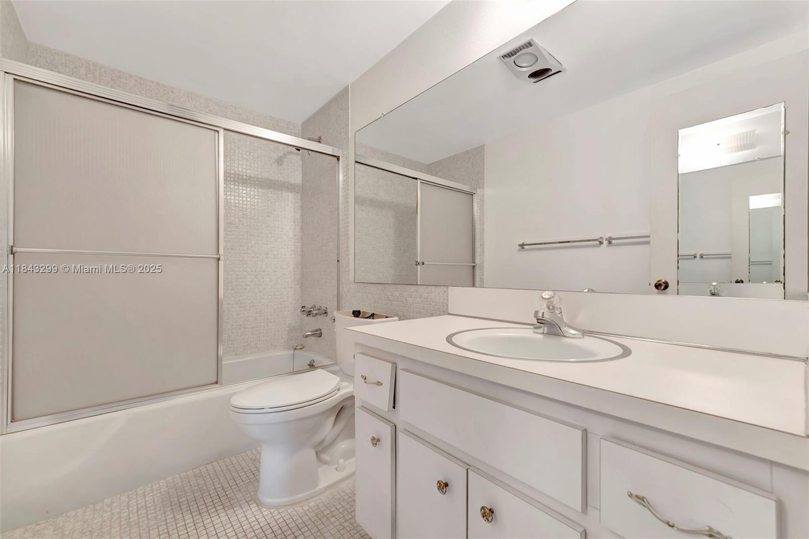 PLANTATION TERRACE CONDO - Residential