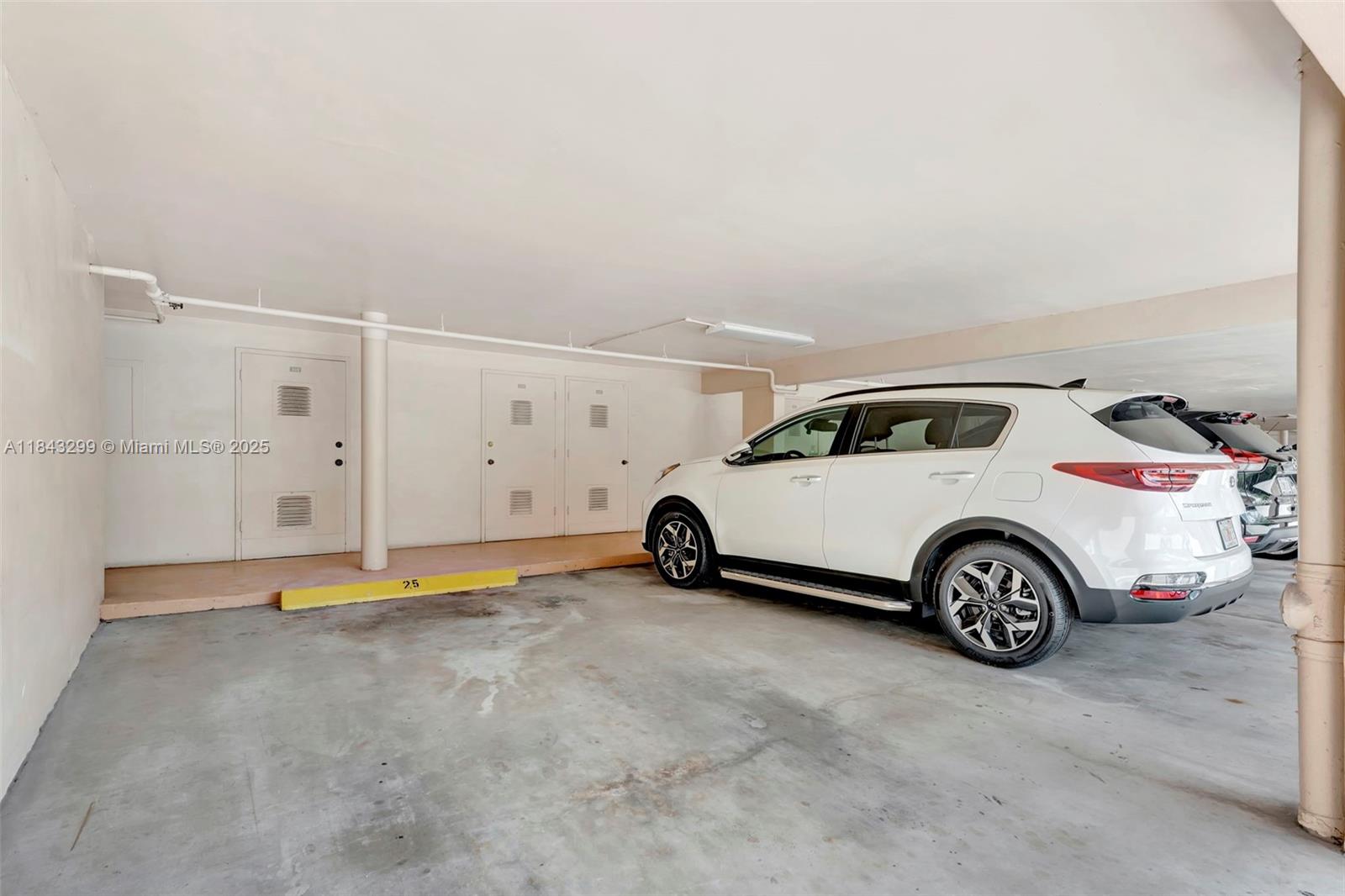 PLANTATION TERRACE CONDO - Residential