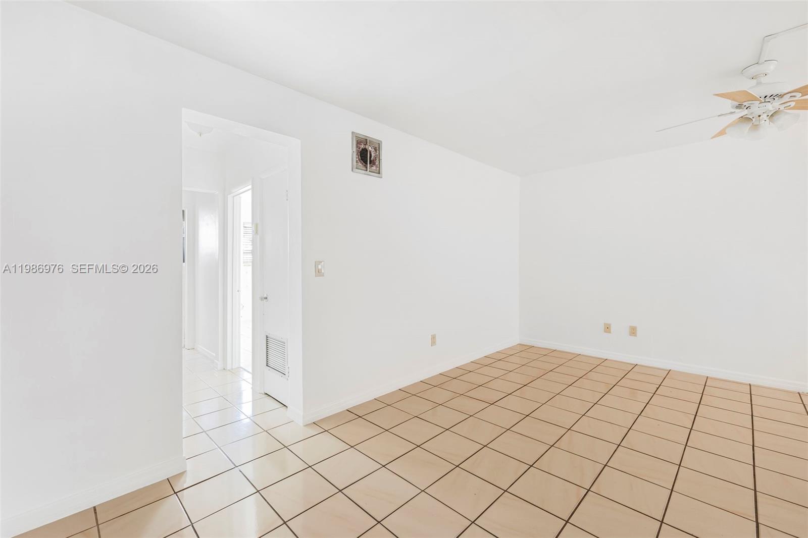 REV PL RED RD HIGHLANDS - Residential Lease