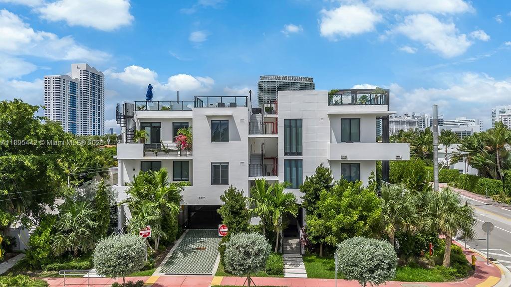 LINCOLN SUB - Residential Lease