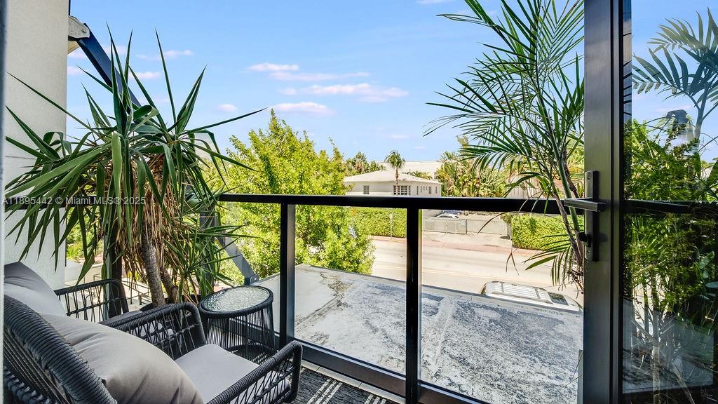 LINCOLN SUB - Residential Lease