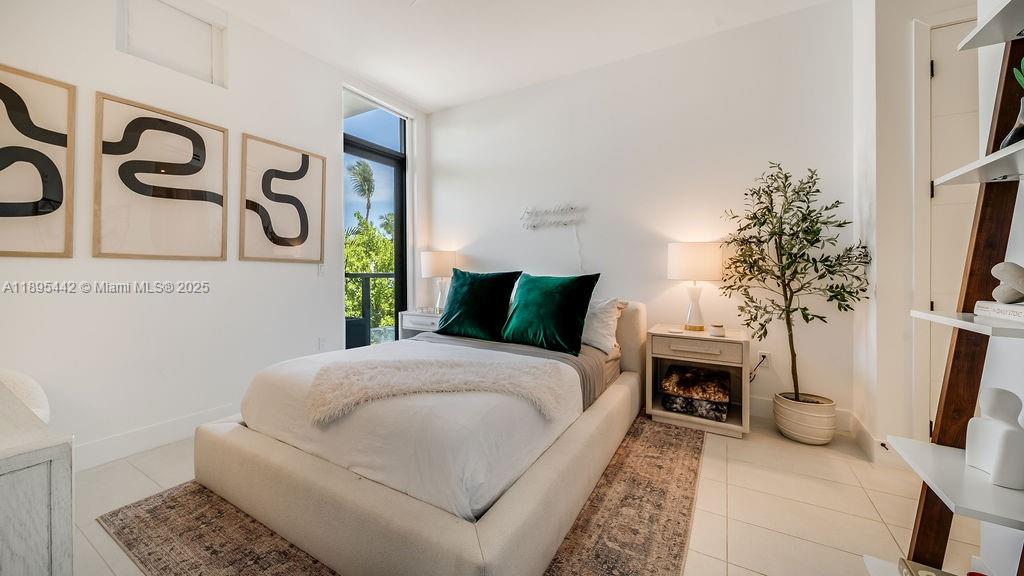 LINCOLN SUB - Residential Lease