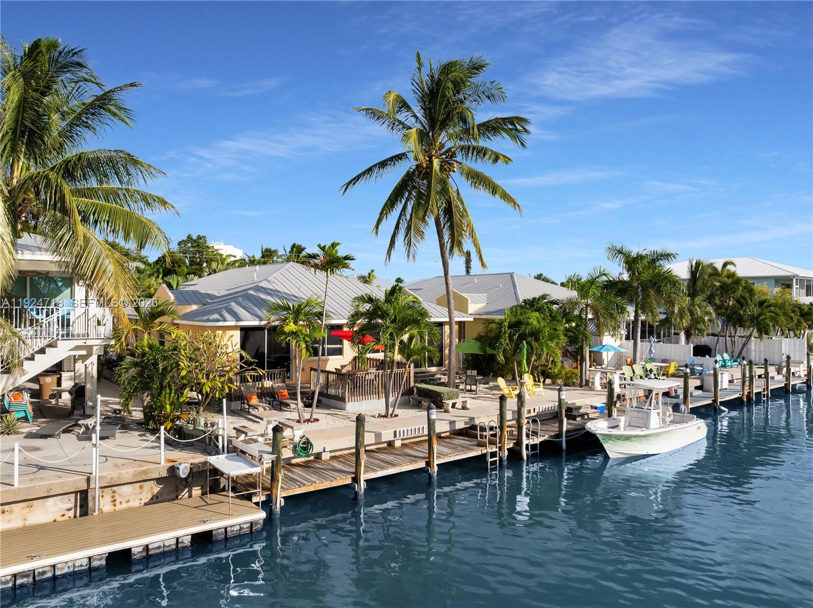 KEY COLONY BEACH - Residential Income