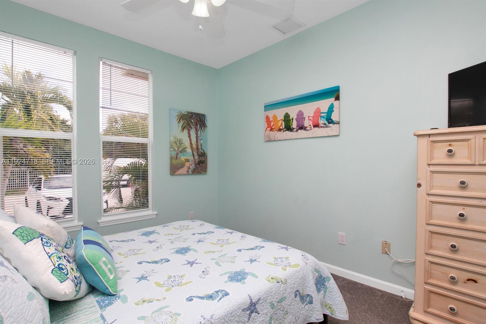 KEY COLONY BEACH - Residential Income