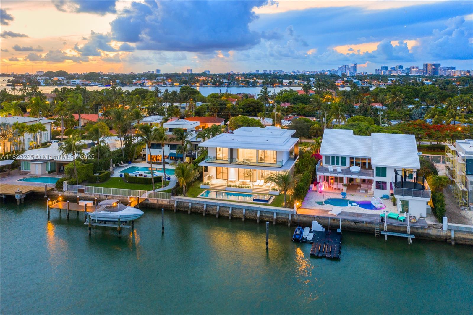 BISCAYNE POINT - Residential