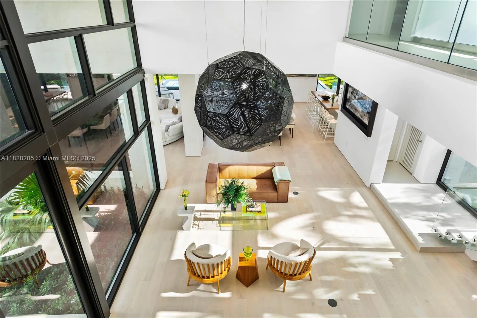 Miami Beach, Florida 33141, United States, 6 Bedrooms Bedrooms, ,7 BathroomsBathrooms,Residential,Active,161157