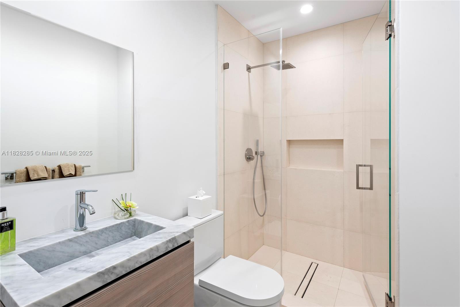 BISCAYNE POINT - Residential