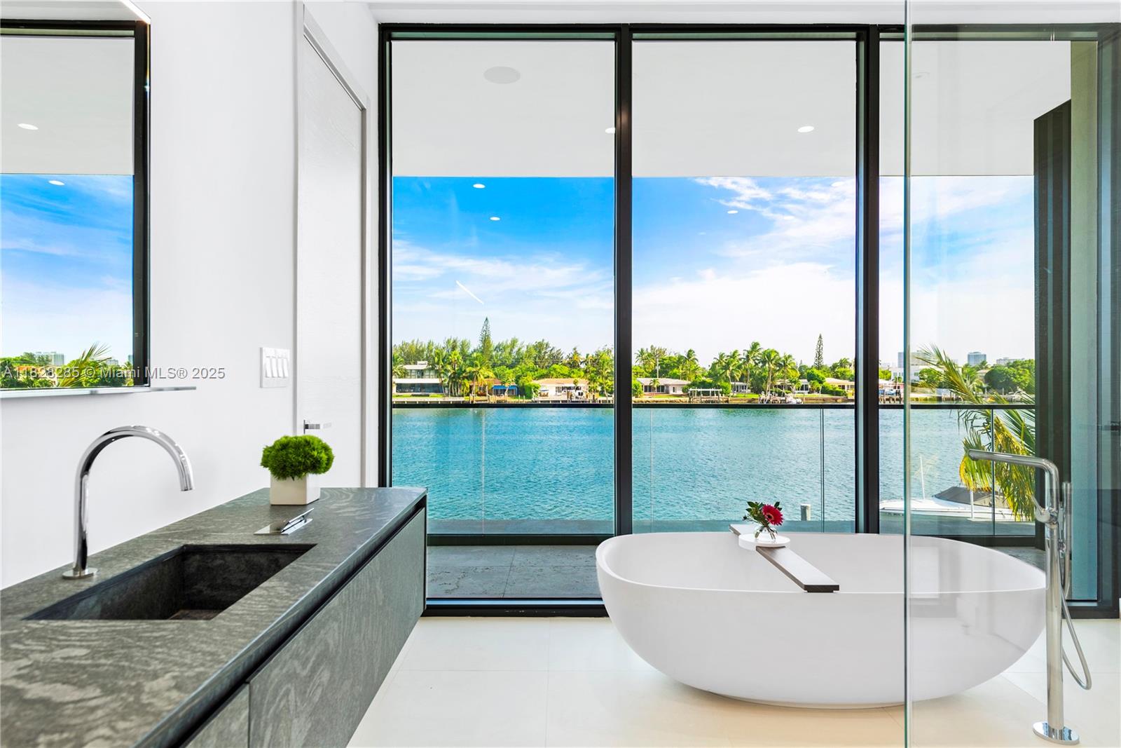 BISCAYNE POINT - Residential