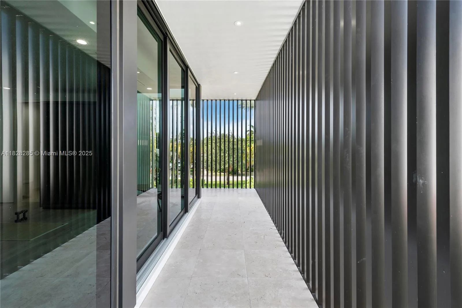 Miami Beach, Florida 33141, United States, 6 Bedrooms Bedrooms, ,7 BathroomsBathrooms,Residential,Active,161157