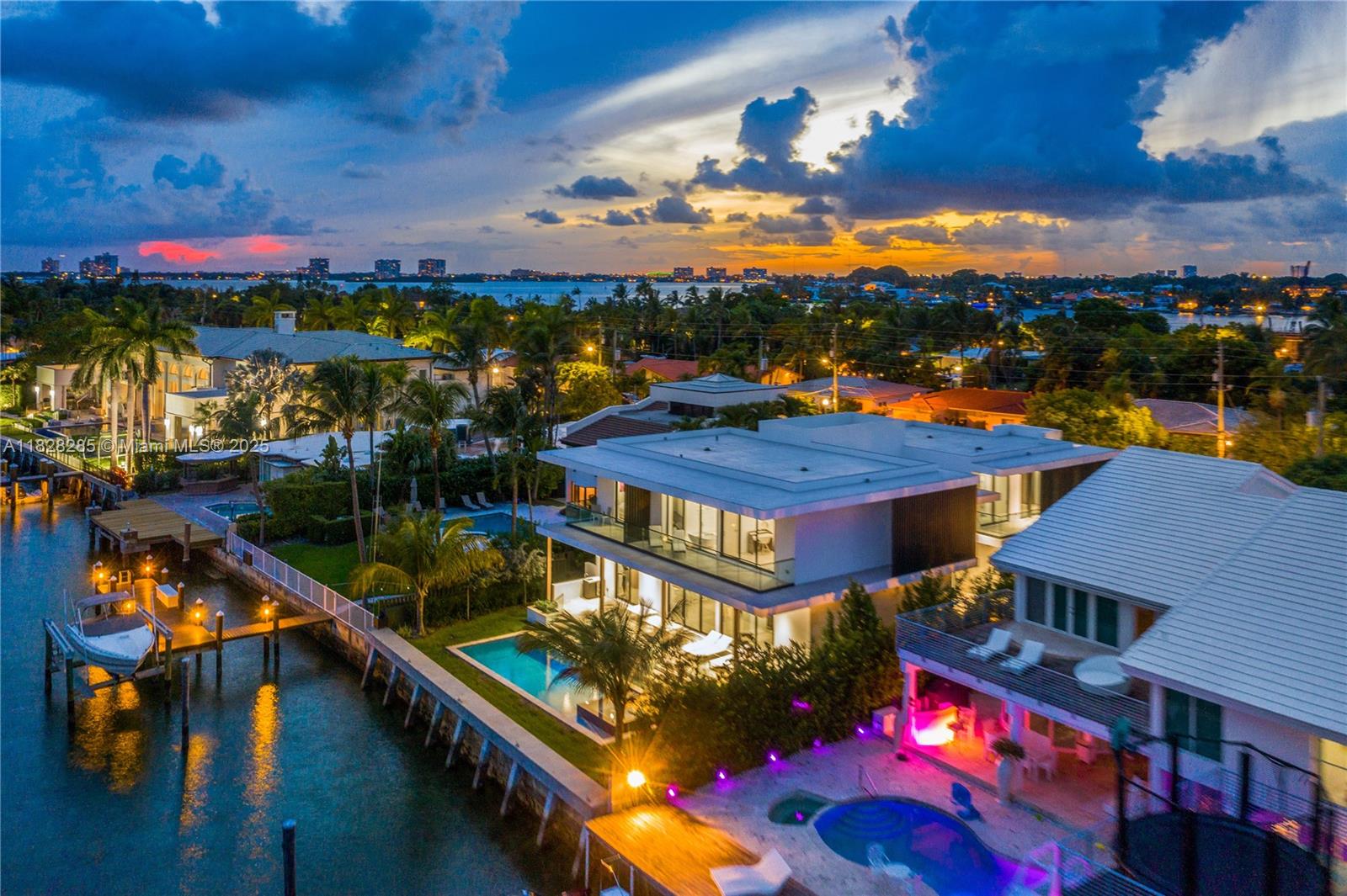 BISCAYNE POINT - Residential
