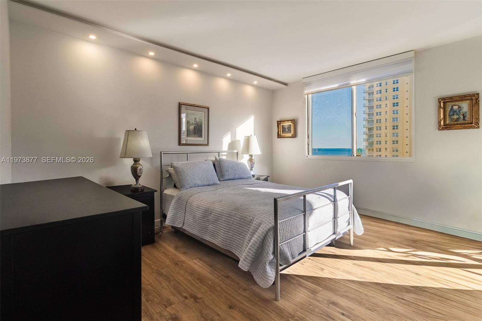 BRICKELL KEY ONE CONDO - Residential