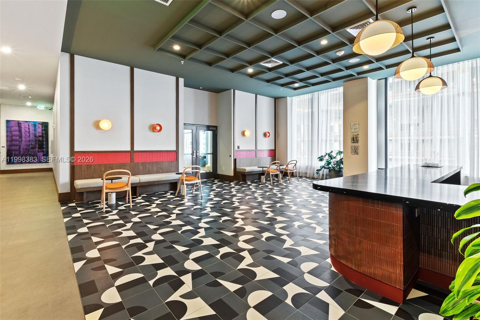 THE CROSBY MIAMI WORLDCENT - Residential