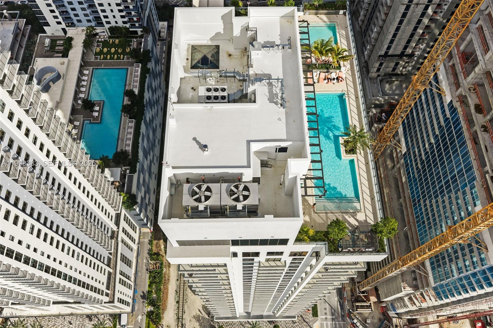 THE CROSBY MIAMI WORLDCENT - Residential