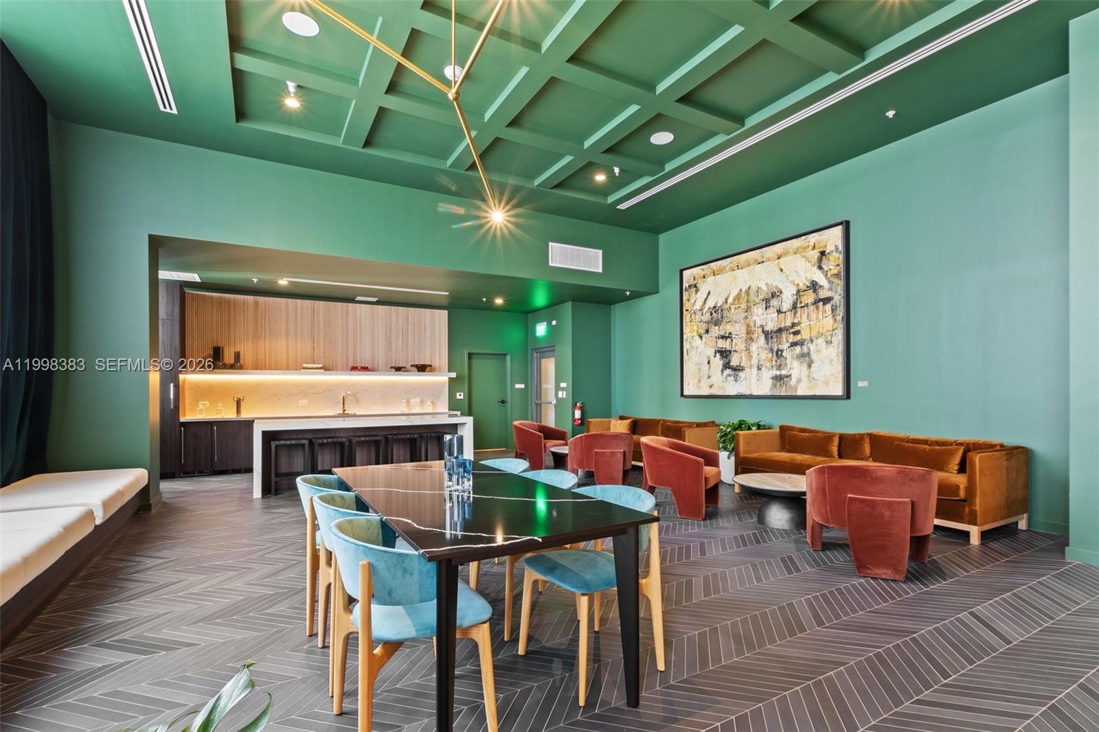 THE CROSBY MIAMI WORLDCENT - Residential