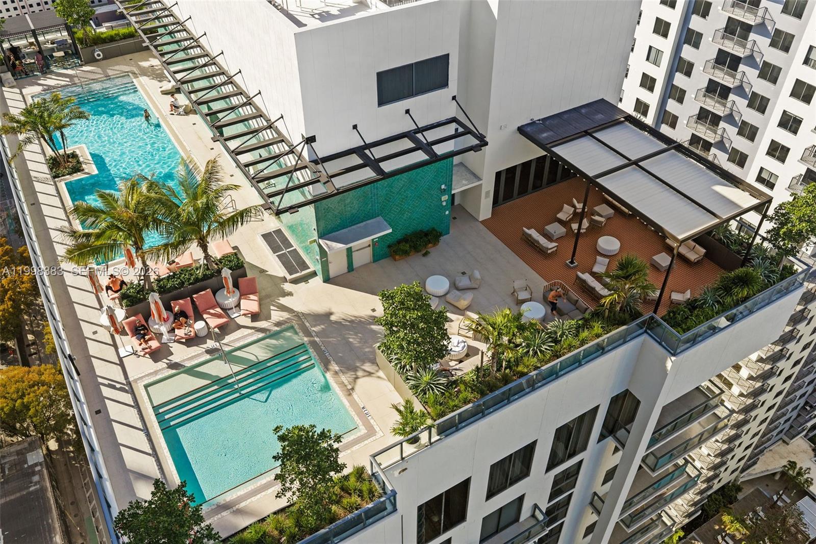 THE CROSBY MIAMI WORLDCENT - Residential