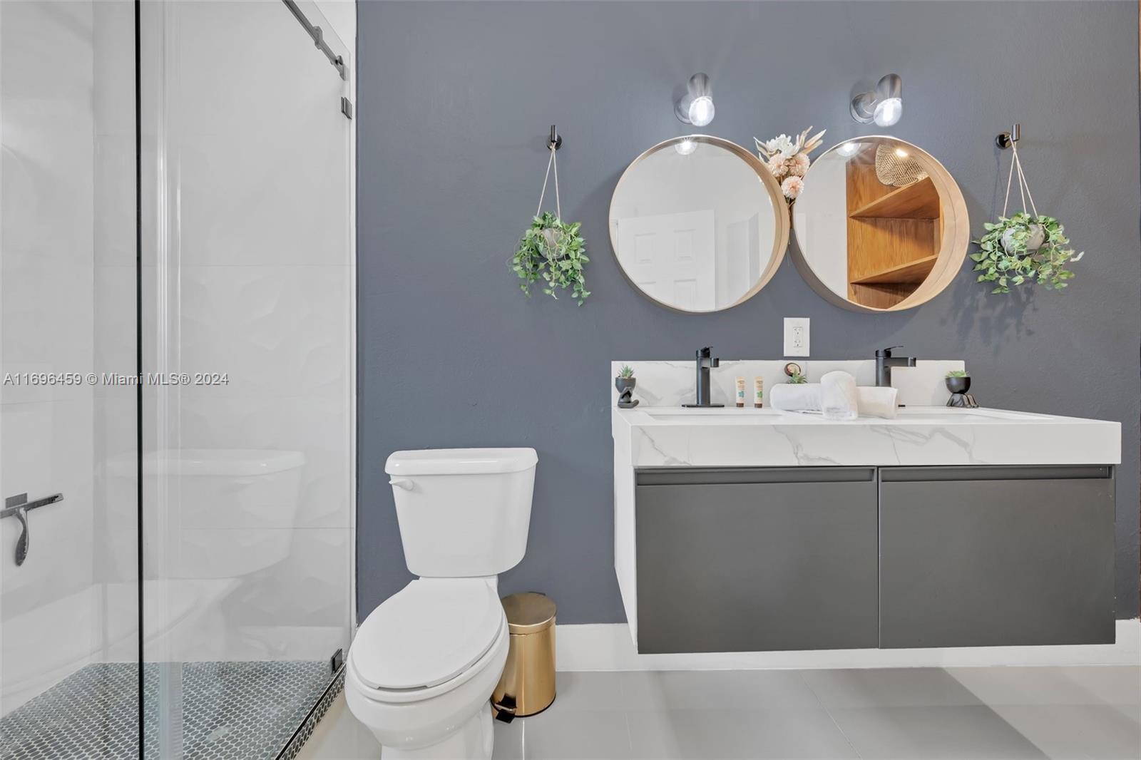 GRIFFING BISCAYNE PK EST - Residential Lease