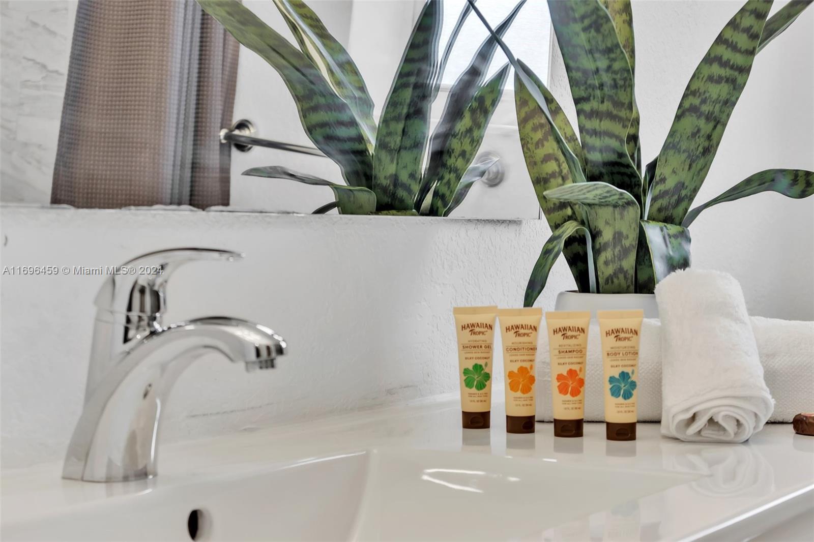 GRIFFING BISCAYNE PK EST - Residential Lease