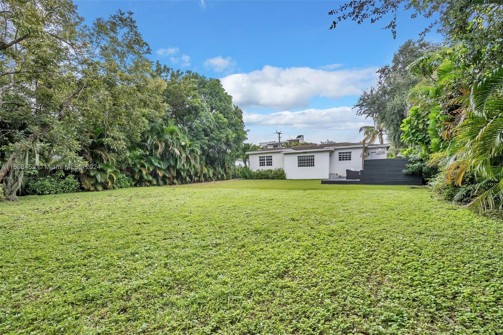 GRIFFING BISCAYNE PK EST - Residential Lease