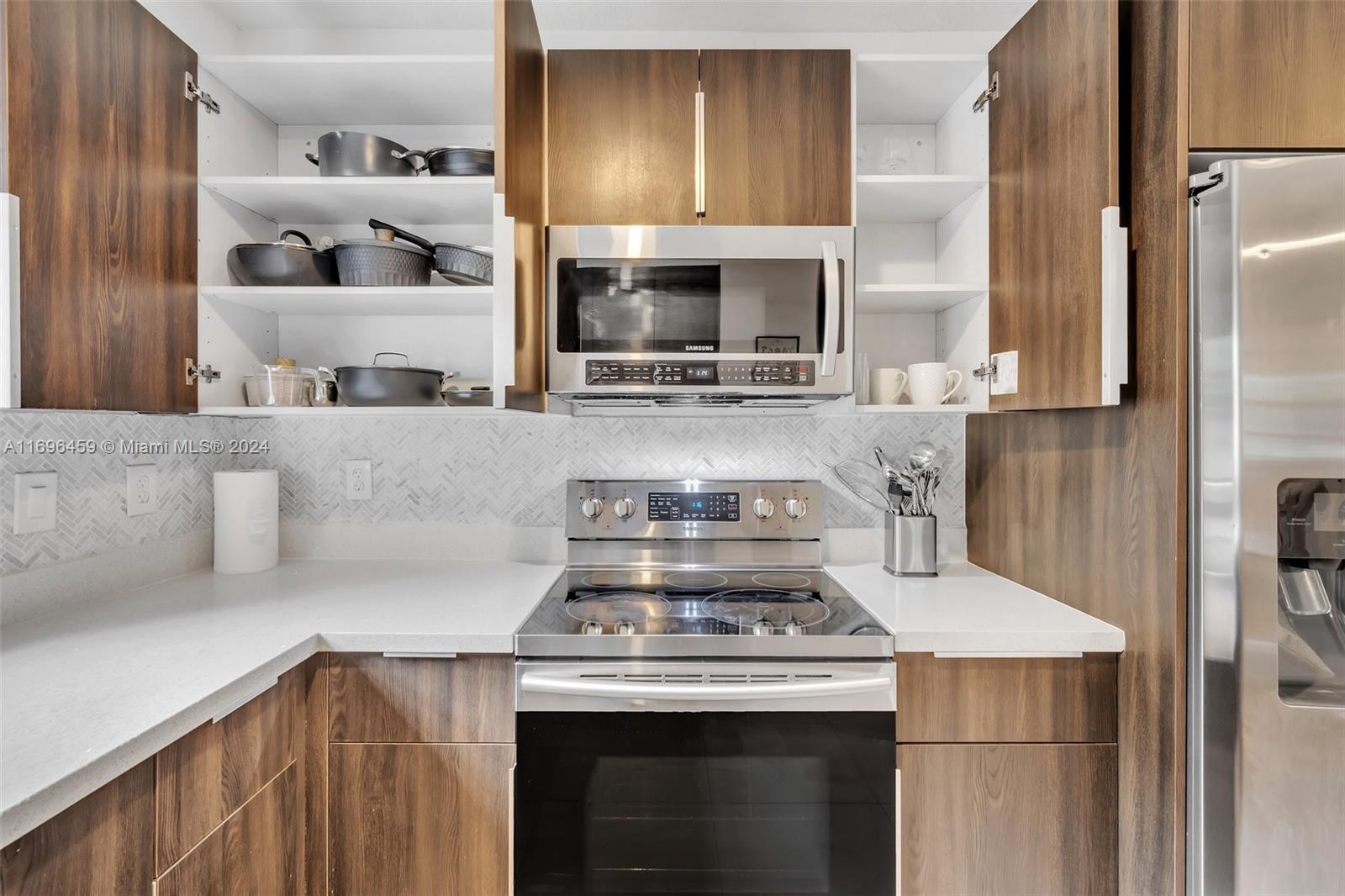 GRIFFING BISCAYNE PK EST - Residential Lease