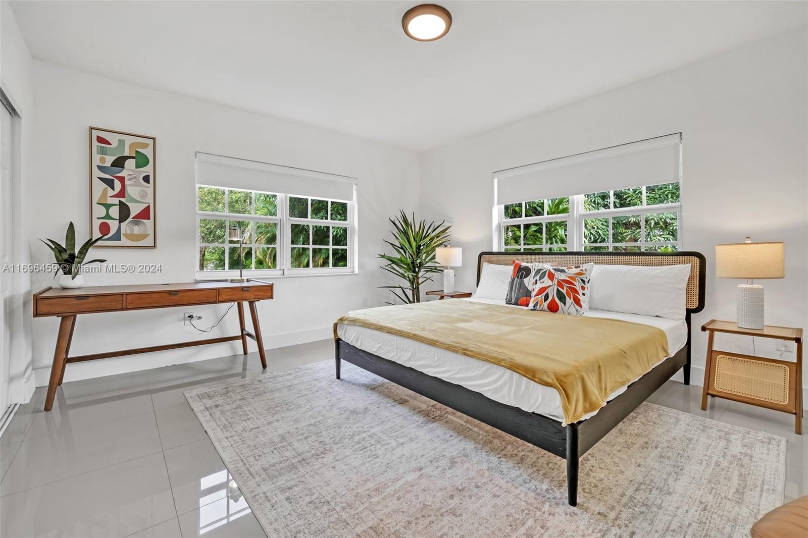 GRIFFING BISCAYNE PK EST - Residential Lease