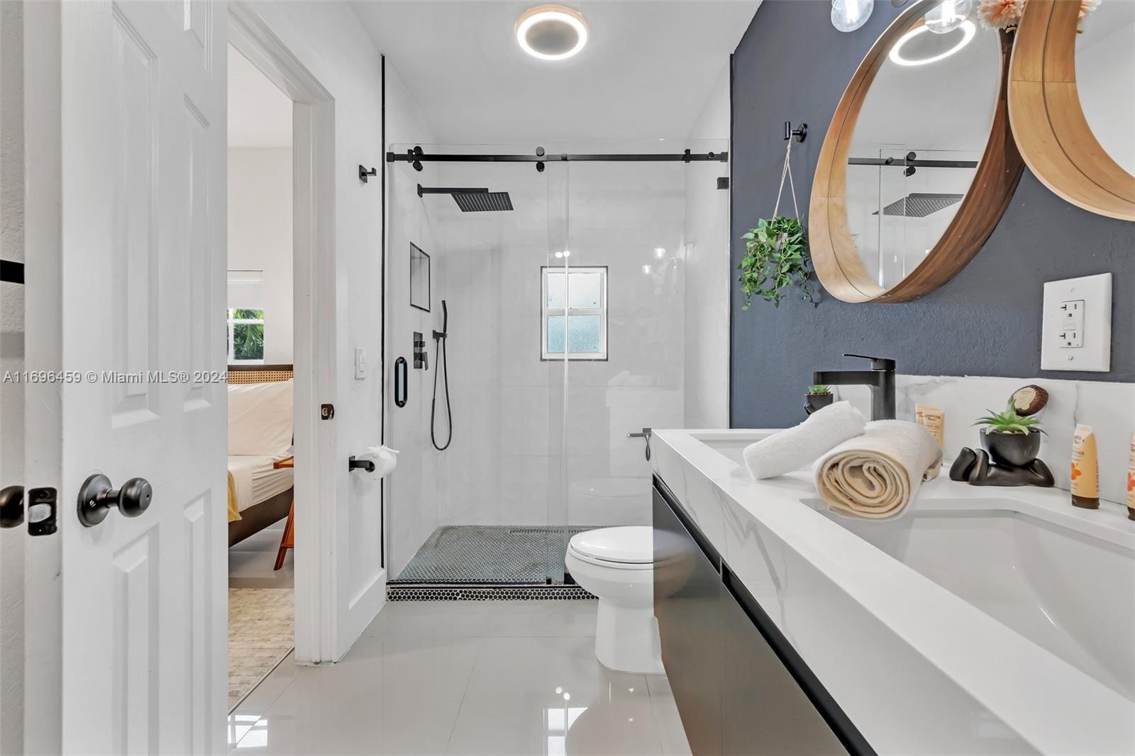 GRIFFING BISCAYNE PK EST - Residential Lease