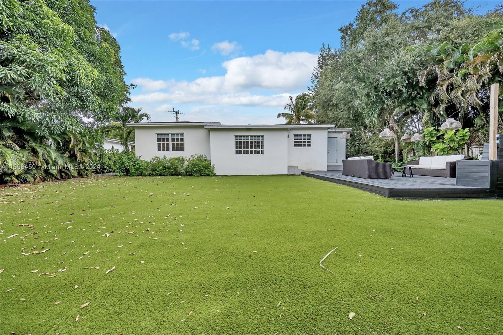 GRIFFING BISCAYNE PK EST - Residential Lease