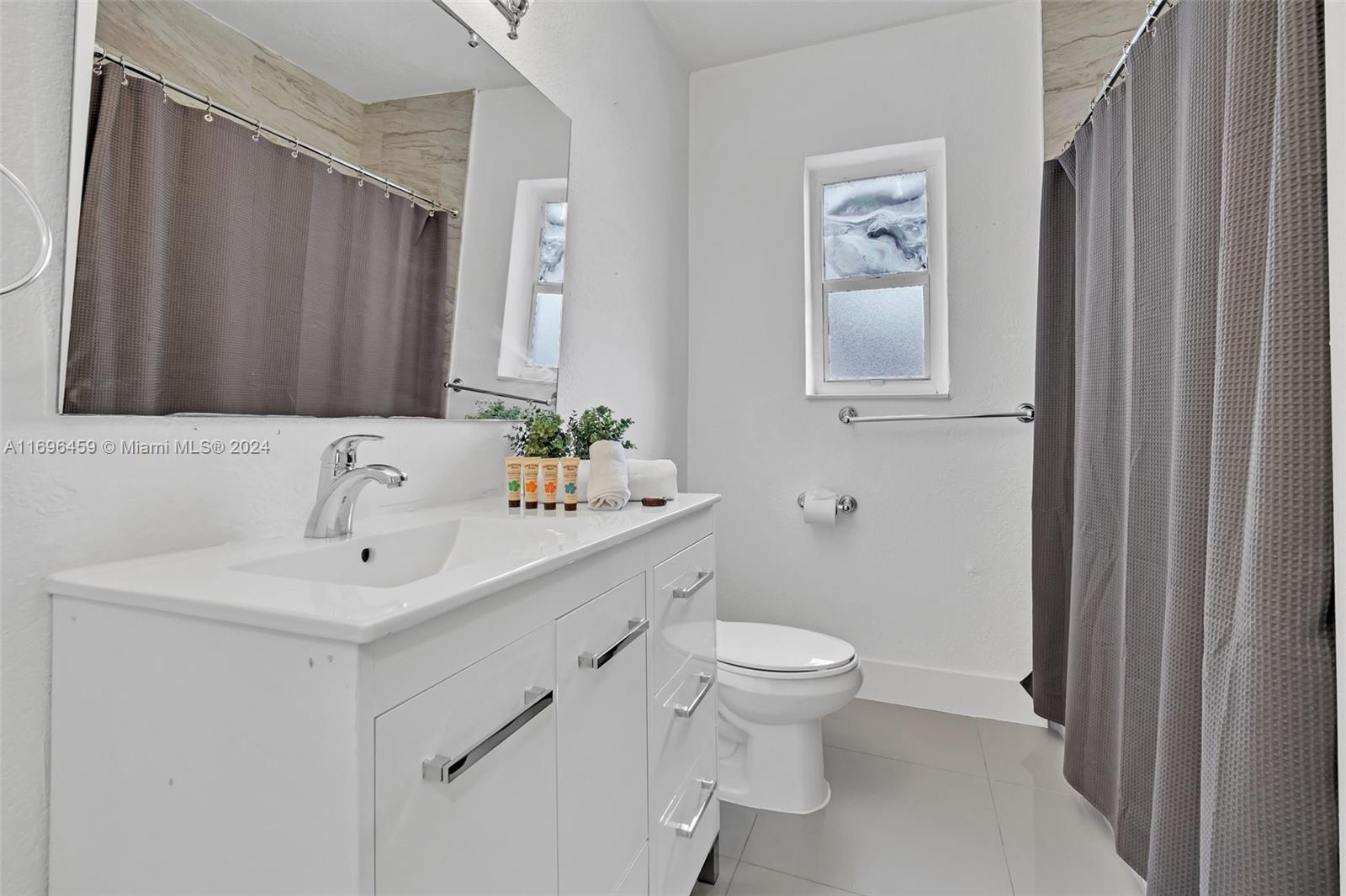 GRIFFING BISCAYNE PK EST - Residential Lease