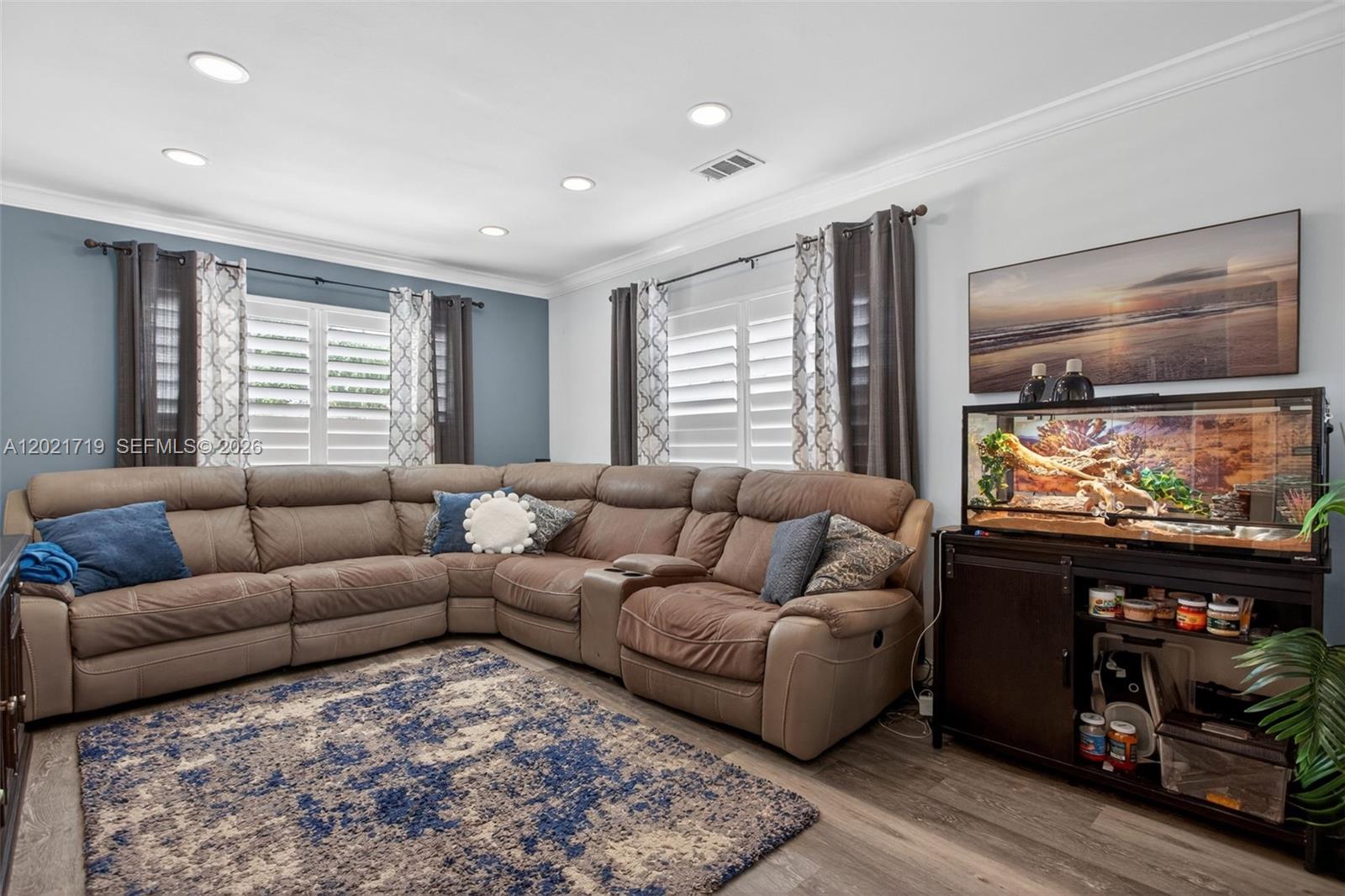 WINSTON PARK SECTION ONE - Residential