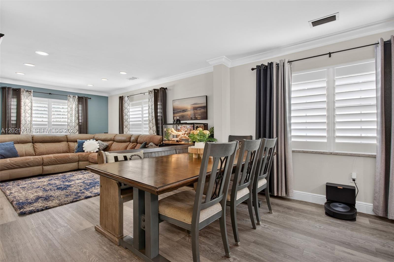 WINSTON PARK SECTION ONE - Residential