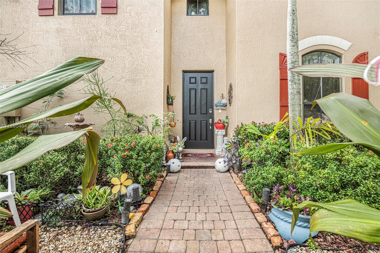 SILVER PALM EAST SECTION - Residential