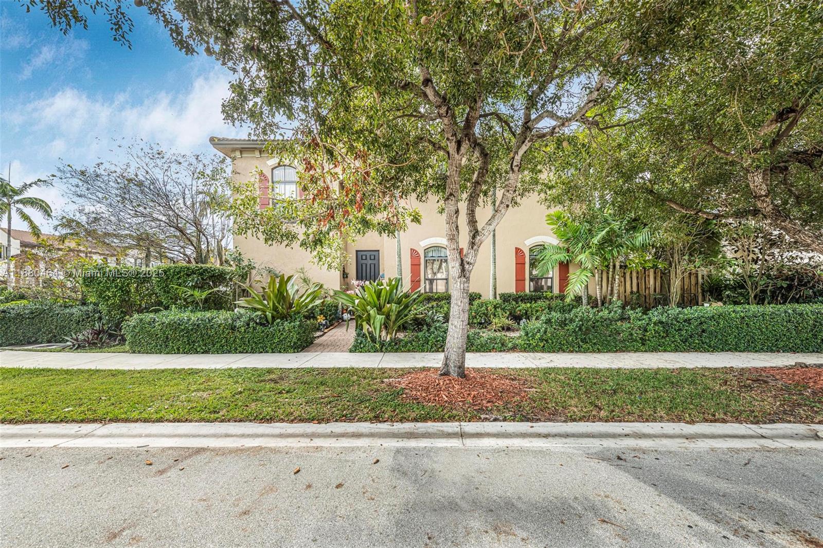 SILVER PALM EAST SECTION - Residential