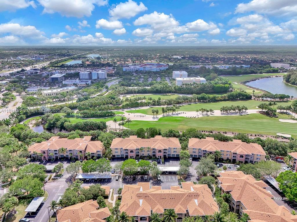 VILLAS AT EMERALD DUNES C - Residential Lease