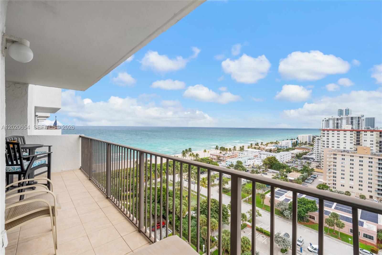 SUMMIT CONDO - Residential