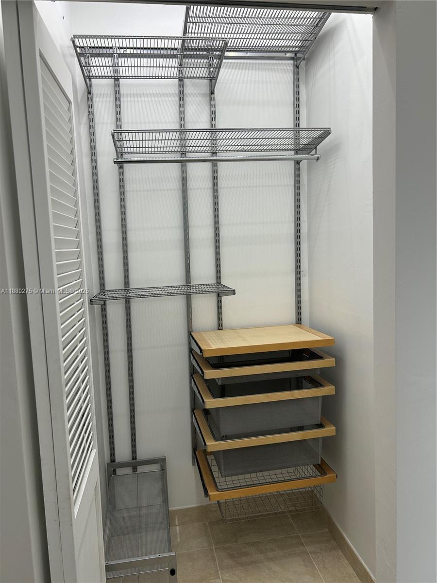 OCEANSOUND - Residential Lease