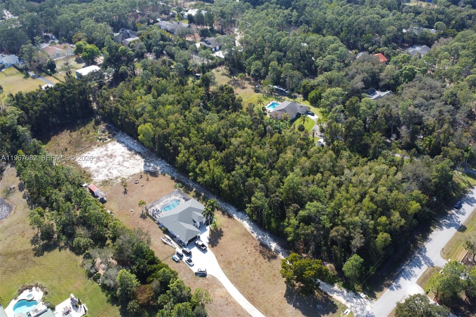 GOLDEN GATE EST - Land