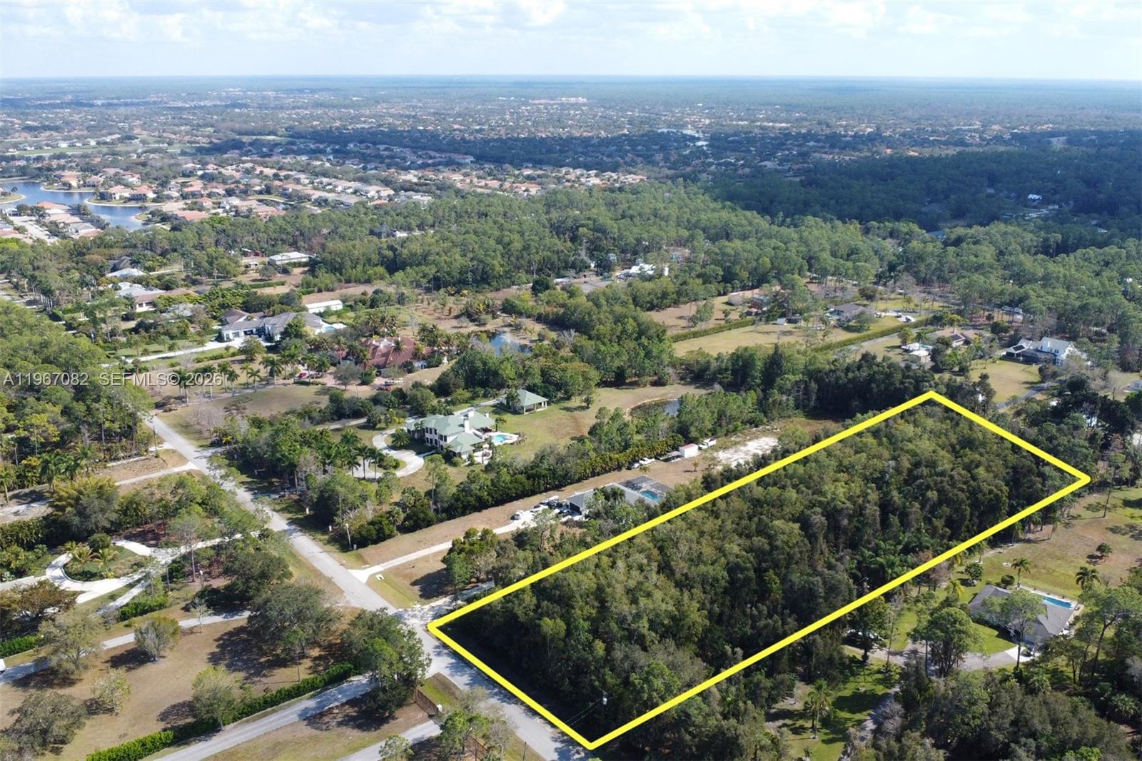 GOLDEN GATE EST - Land