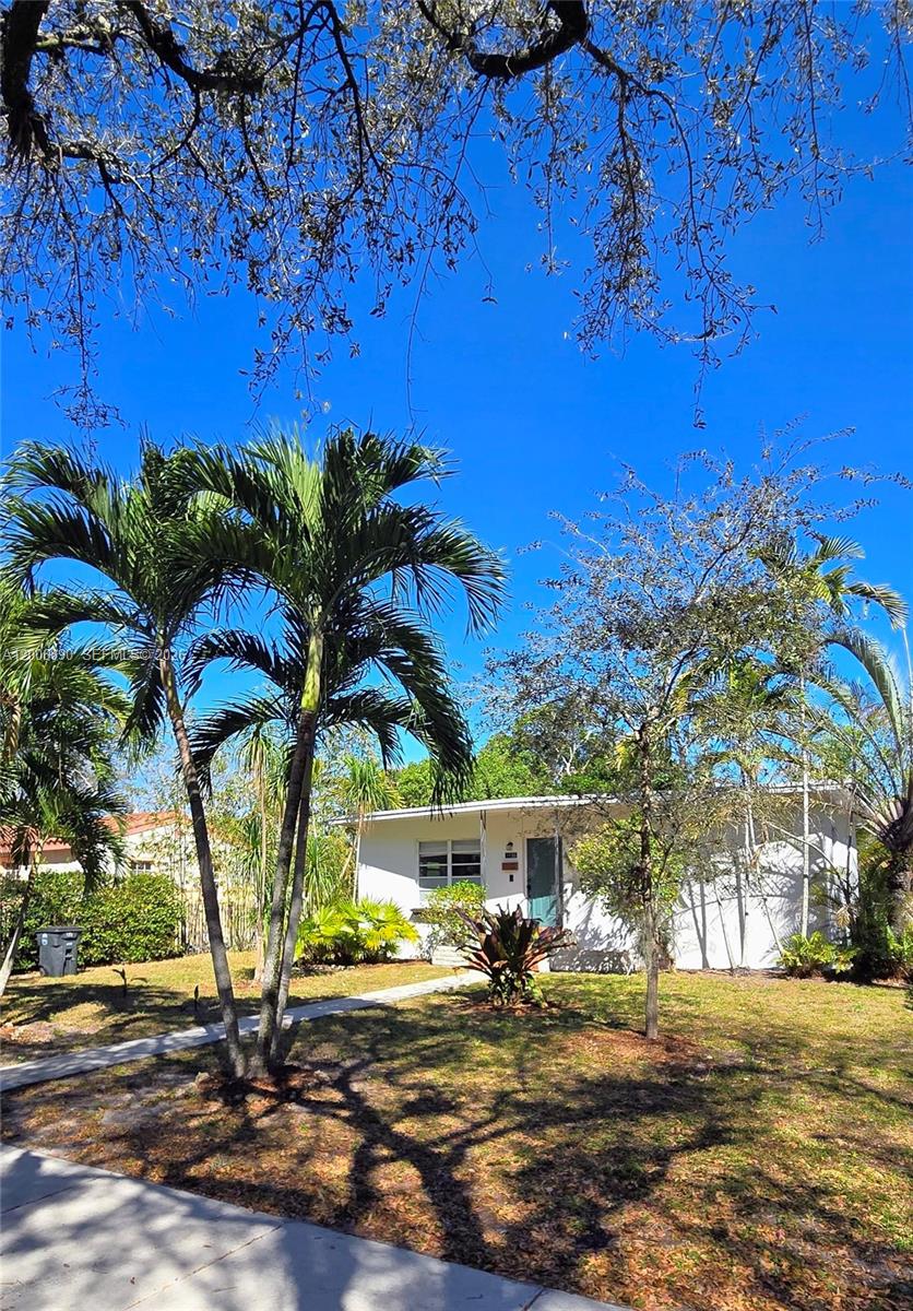 IRONS MANOR 4TH ADDN - Residential