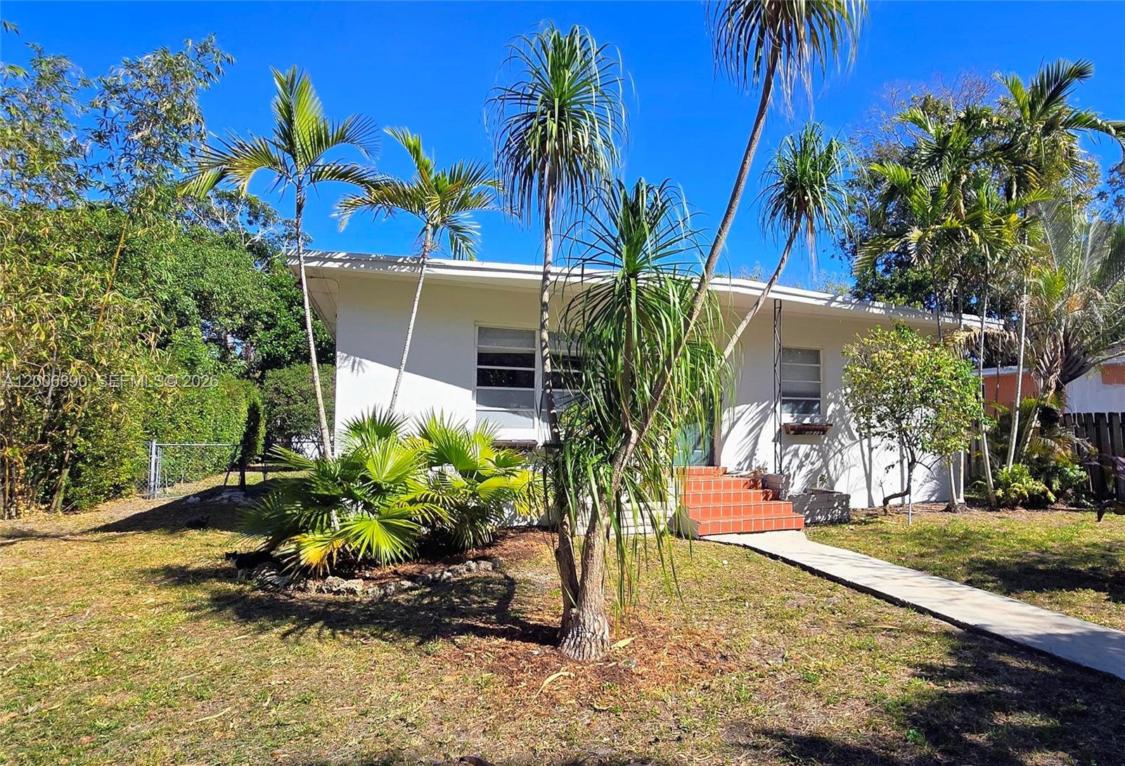 IRONS MANOR 4TH ADDN - Residential