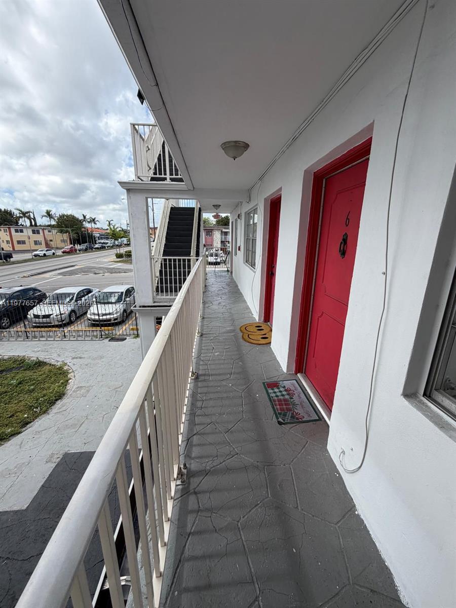 TWELFTH ST MANORS 1ST ADD - Residential Lease